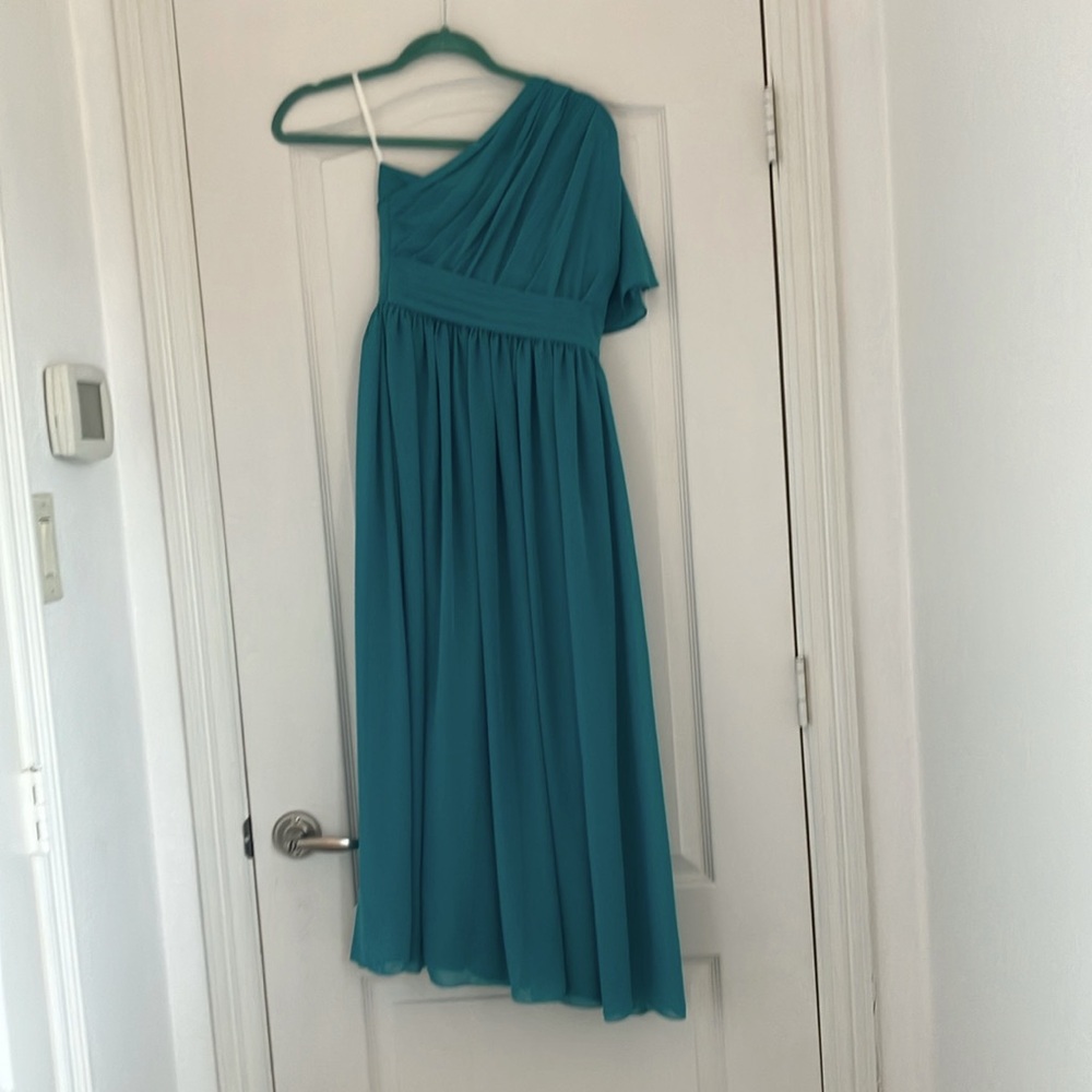 Turquoise dress perfect for wedding